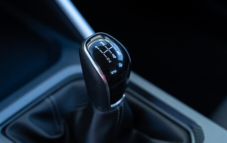 Geely Emgrand, 2024 год, 2 243 990 рублей, 25 фотография