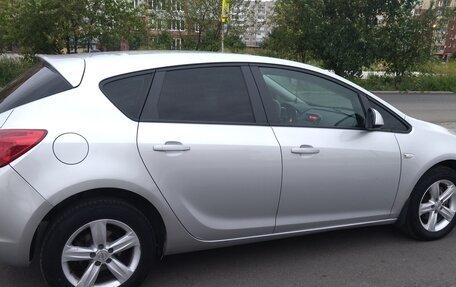 Opel Astra J, 2012 год, 599 000 рублей, 5 фотография