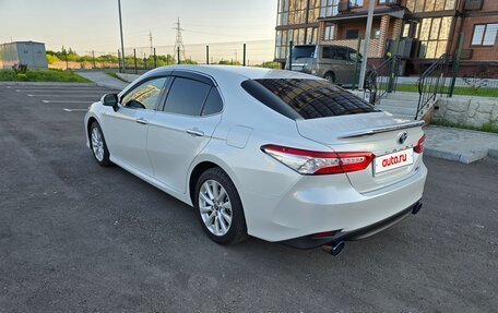 Toyota Camry, 2018 год, 2 550 000 рублей, 5 фотография