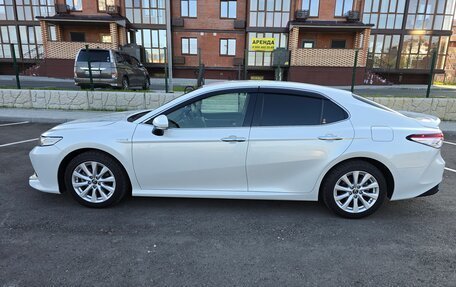 Toyota Camry, 2018 год, 2 550 000 рублей, 6 фотография