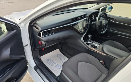 Toyota Camry, 2018 год, 2 550 000 рублей, 12 фотография