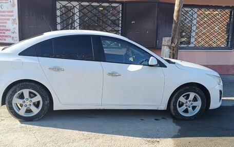 Chevrolet Cruze II, 2013 год, 620 000 рублей, 2 фотография