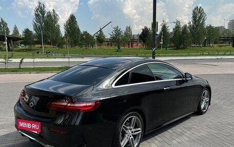 Mercedes-Benz E-Класс, 2017 год, 4 500 000 рублей, 7 фотография