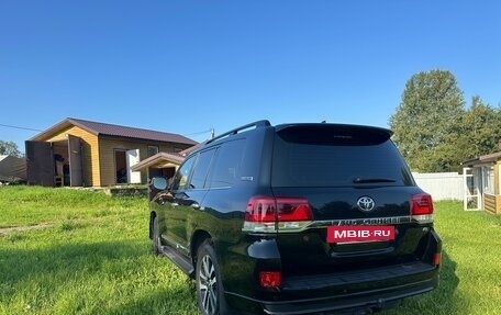 Toyota Land Cruiser 200, 2019 год, 7 700 000 рублей, 2 фотография