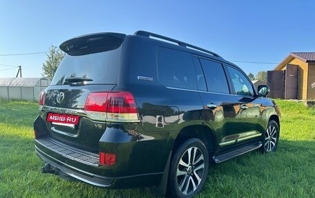 Toyota Land Cruiser 200, 2019 год, 7 700 000 рублей, 3 фотография