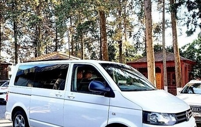 Volkswagen Caravelle T5, 2013 год, 1 650 000 рублей, 1 фотография