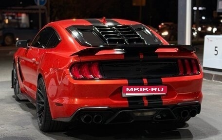 Ford Mustang VI рестайлинг, 2020 год, 3 800 000 рублей, 3 фотография