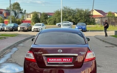 Nissan Teana, 2010 год, 700 000 рублей, 4 фотография