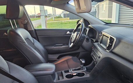 KIA Sportage IV рестайлинг, 2019 год, 2 000 000 рублей, 10 фотография