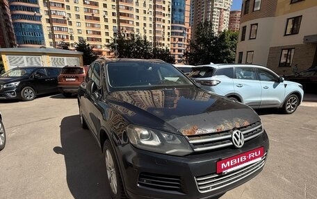 Volkswagen Touareg III, 2012 год, 1 110 000 рублей, 3 фотография