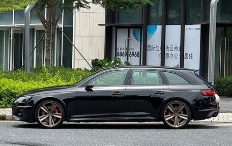Audi RS 4, 2022 год, 7 125 000 рублей, 5 фотография