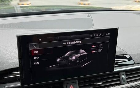 Audi RS 4, 2022 год, 7 125 000 рублей, 13 фотография