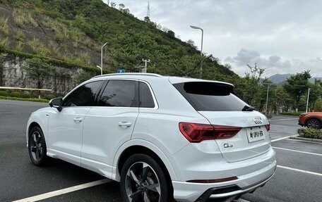 Audi Q3, 2022 год, 2 200 000 рублей, 6 фотография