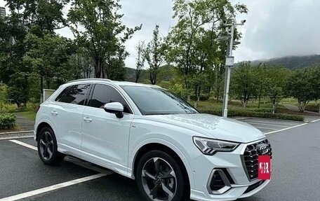 Audi Q3, 2022 год, 2 200 000 рублей, 3 фотография