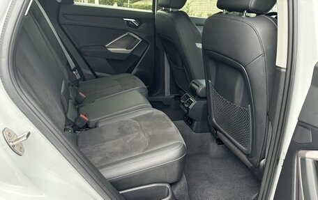 Audi Q3, 2022 год, 2 200 000 рублей, 13 фотография