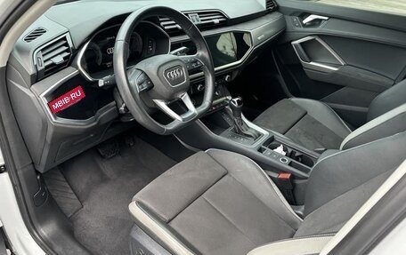 Audi Q3, 2022 год, 2 200 000 рублей, 10 фотография