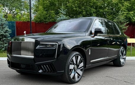 Rolls-Royce Cullinan, 2025 год, 69 250 000 рублей, 11 фотография
