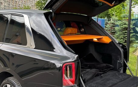 Rolls-Royce Cullinan, 2025 год, 69 250 000 рублей, 12 фотография