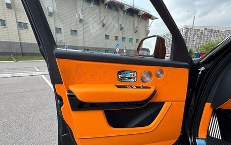 Rolls-Royce Cullinan, 2025 год, 69 250 000 рублей, 27 фотография