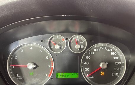 Ford Focus II рестайлинг, 2005 год, 408 000 рублей, 14 фотография