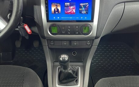 Ford Focus II рестайлинг, 2005 год, 408 000 рублей, 13 фотография