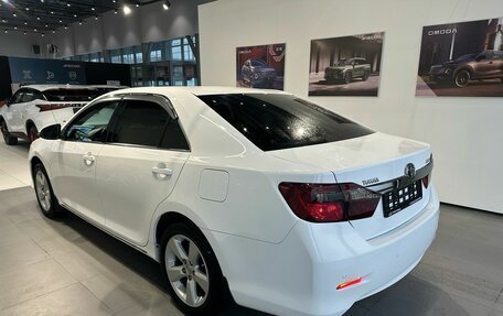 Toyota Camry, 2013 год, 1 690 000 рублей, 3 фотография