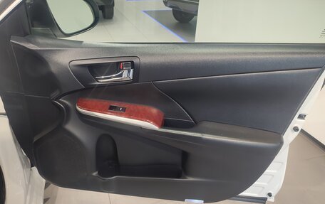Toyota Camry, 2013 год, 1 690 000 рублей, 22 фотография