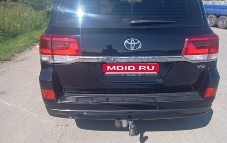 Toyota Land Cruiser 200, 2016 год, 5 100 000 рублей, 4 фотография