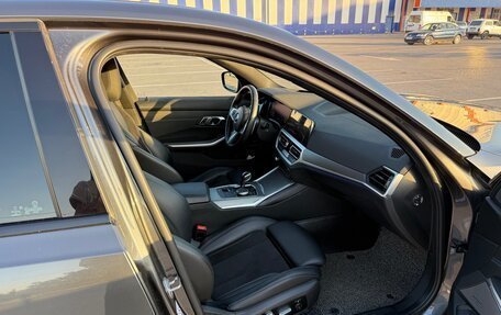 BMW 3 серия, 2018 год, 3 750 000 рублей, 8 фотография