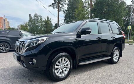Toyota Land Cruiser Prado 150 рестайлинг 2, 2014 год, 3 700 000 рублей, 3 фотография