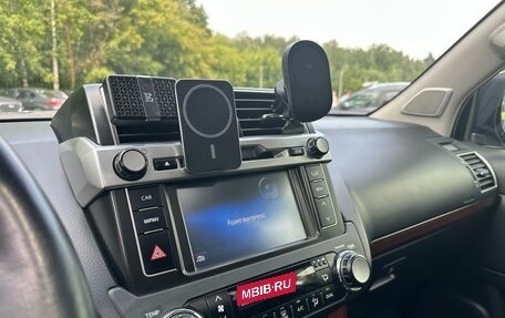 Toyota Land Cruiser Prado 150 рестайлинг 2, 2014 год, 3 700 000 рублей, 9 фотография