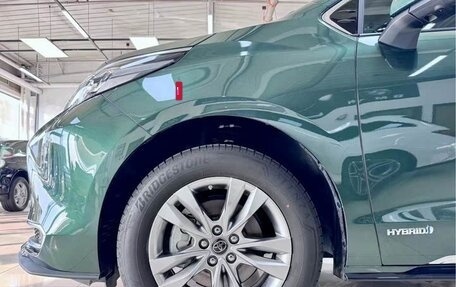 Toyota Sienna, 2022 год, 4 770 100 рублей, 9 фотография