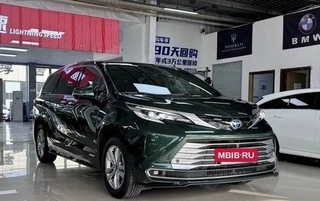 Toyota Sienna, 2022 год, 4 770 100 рублей, 4 фотография