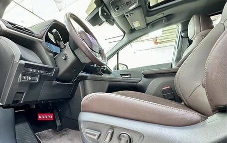 Toyota Sienna, 2022 год, 4 770 100 рублей, 15 фотография