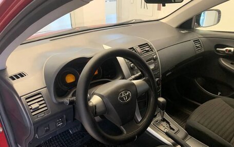 Toyota Corolla, 2011 год, 1 000 000 рублей, 13 фотография