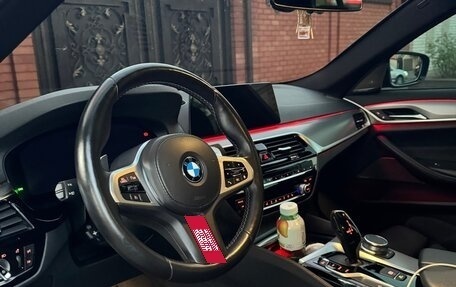 BMW 5 серия, 2019 год, 3 800 000 рублей, 8 фотография