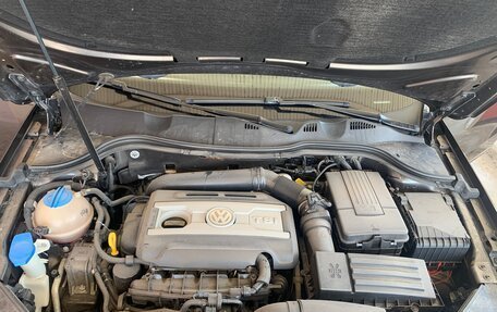 Volkswagen Passat B7, 2013 год, 1 095 000 рублей, 8 фотография
