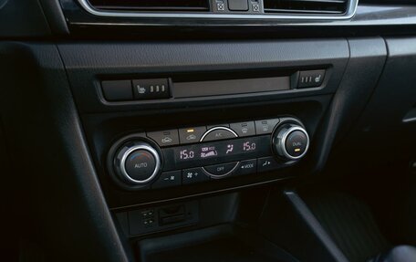 Mazda 3, 2014 год, 1 095 000 рублей, 16 фотография