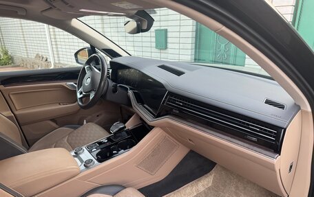 Volkswagen Touareg III, 2019 год, 5 100 000 рублей, 6 фотография