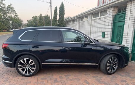 Volkswagen Touareg III, 2019 год, 5 100 000 рублей, 12 фотография