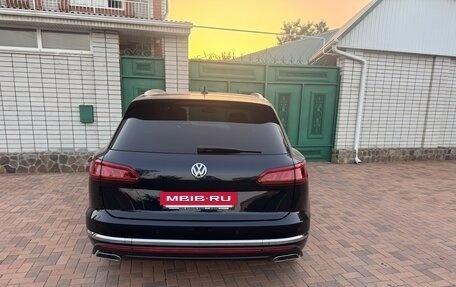 Volkswagen Touareg III, 2019 год, 5 100 000 рублей, 9 фотография