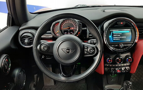 MINI Hatch, 2020 год, 1 980 000 рублей, 14 фотография