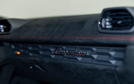 Lamborghini Huracán, 2024 год, 33 490 000 рублей, 33 фотография