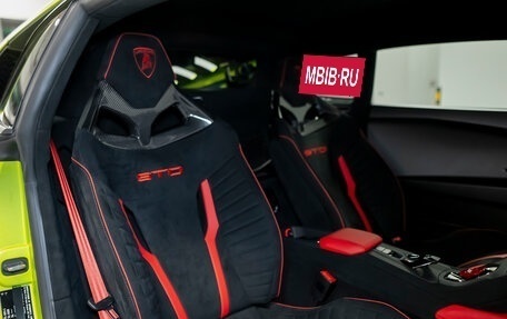 Lamborghini Huracán, 2024 год, 33 490 000 рублей, 37 фотография