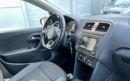 Volkswagen Polo VI (EU Market), 2018 год, 899 000 рублей, 10 фотография