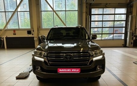 Toyota Land Cruiser 200, 2015 год, 6 200 000 рублей, 5 фотография
