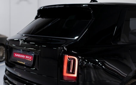 Rolls-Royce Cullinan, 2025 год, 69 890 000 рублей, 7 фотография