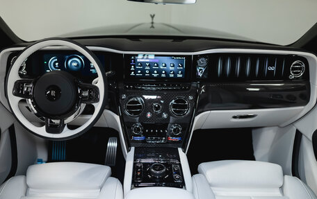 Rolls-Royce Cullinan, 2025 год, 69 890 000 рублей, 22 фотография