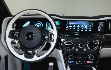 Rolls-Royce Cullinan, 2025 год, 69 890 000 рублей, 23 фотография