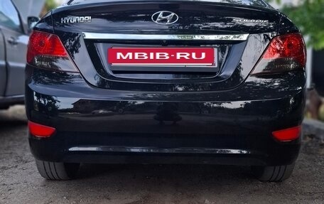 Hyundai Solaris II рестайлинг, 2013 год, 910 000 рублей, 5 фотография